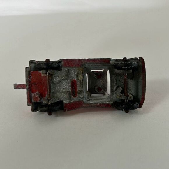 VTG Lot Diecast Trucks Tomica Tootsie Toy Tow Truck Chevy Stepside Pick Up - Picture 10 of 16